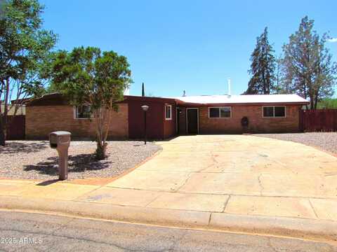 2148 MADERA Drive, Sierra Vista, AZ 85635