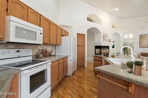 4446 E WOODRIDGE Drive, Phoenix, AZ 85032