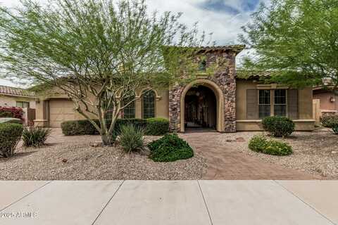 18068 W NARRAMORE Road, Goodyear, AZ 85338