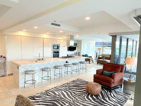 7117 E RANCHO VISTA Drive, Scottsdale, AZ 85251