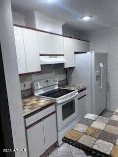 8055 E Thomas Road, Scottsdale, AZ 85251
