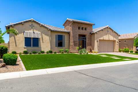 7002 S PORTLAND, Gilbert, AZ 85298