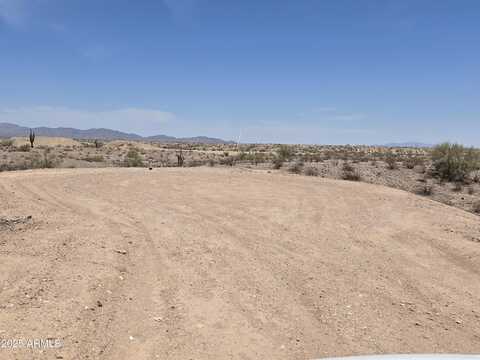 2729 N 331st Avenue, Tonopah, AZ 85354