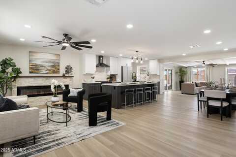 2802 E MERCER Lane, Phoenix, AZ 85028