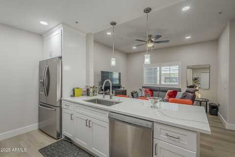 2038 E RIVER Road, Tucson, AZ 85718