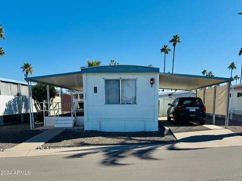 305 S VAL VISTA Drive, Mesa, AZ 85204