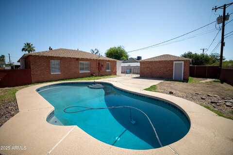 1721 W EARLL Drive, Phoenix, AZ 85015