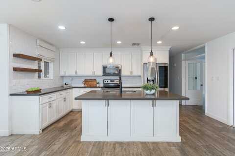 1820 W SELDON Way, Phoenix, AZ 85021