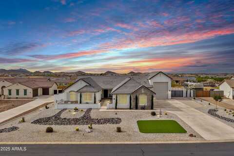 460 W CHASE Street, San Tan Valley, AZ 85143