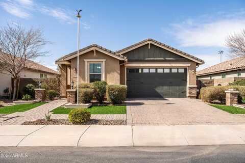 18716 N JAMESON Drive, Maricopa, AZ 85138