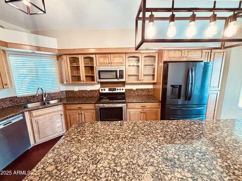 3463 N VERANO Court, Chandler, AZ 85224
