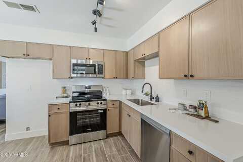 2130 W CINDY Street, Chandler, AZ 85224