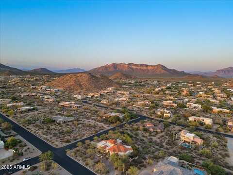 8540 E MCDOWELL Road, Mesa, AZ 85207
