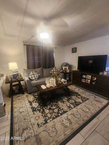 6733 W SHERRI JEAN Lane, Peoria, AZ 85382