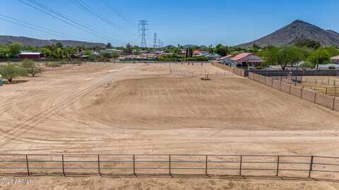 205 N 49th Avenue, Glendale, AZ 85310