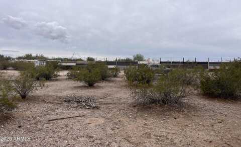 39124 W AVALON Drive, Tonopah, AZ 85354