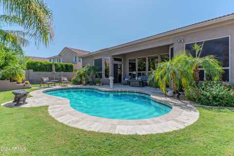 4410 E ROBIN Lane, Phoenix, AZ 85050