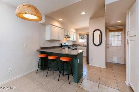 860 N McQueen Road, Chandler, AZ 85225