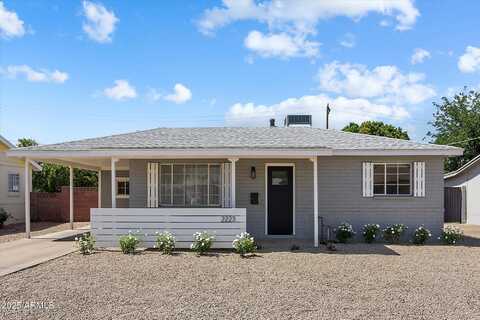 2223 E ROMA Avenue, Phoenix, AZ 85016