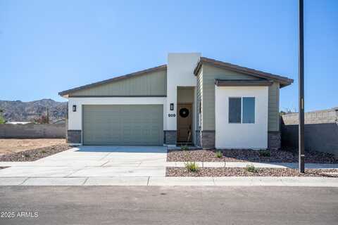 909 E Desert Lane, Phoenix, AZ 85042