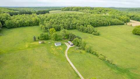 1158 Burns Road, Venus, PA 16364