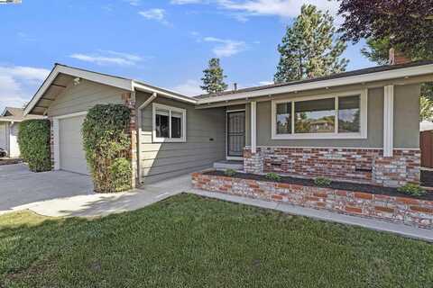 5135 Charlotte Way, Livermore, CA 94550