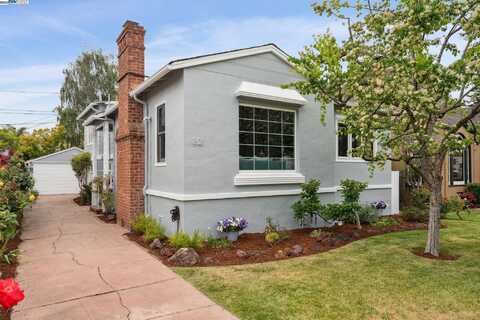 1821 Fremont Dr, Alameda, CA 94501