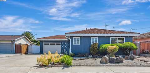 14334 Nassau Rd, San Leandro, CA 94577