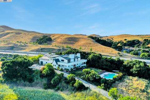 10705 Dublin Canyon Rd, Pleasanton, CA 94588