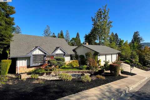 211 Arthur Ct, Danville, CA 94526