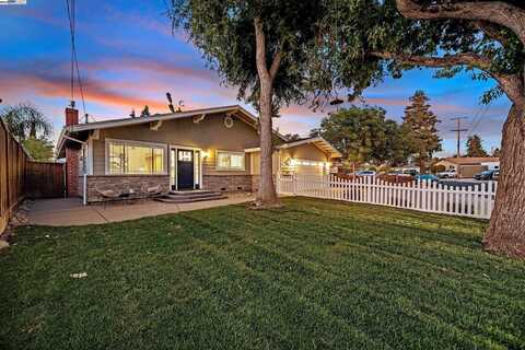 4230 Stanford Way, Livermore, CA 94550