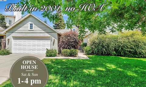 4220 Lifescapes Dr, Modesto, CA 95356