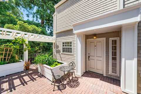 1555 Cherry St, San Carlos, CA 94070
