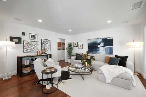 21237 Orange Ave, Castro Valley, CA 94546
