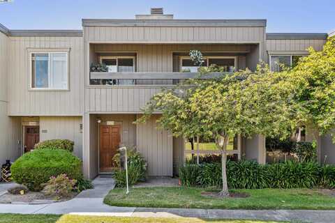 1026 Trellis Ln, Alameda, CA 94502