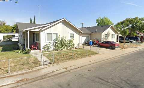 2137 Whitcomb Way, Modesto, CA 95350
