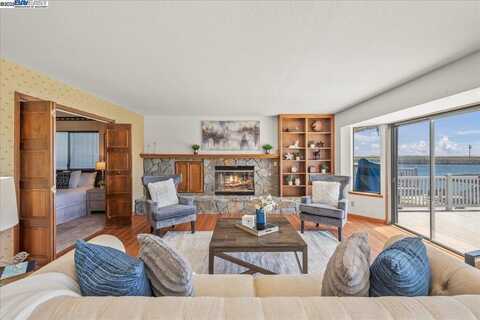 5690 Beaver Lane, Discovery Bay, CA 94505