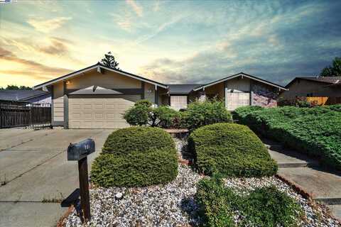 901 Basalt Way, Antioch, CA 94509