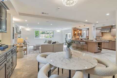 19052 Mount Lassen Drive, Castro Valley, CA 94552