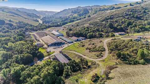 10250 Crow Canyon Rd, Castro Valley, CA 94552