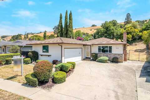 31050 Chicoine Ave, Hayward, CA 94544