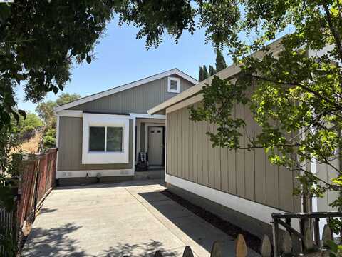 1290 Canterbury, Hercules, CA 94547