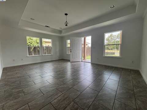2621 Altos Ave, Sacramento, CA 95815