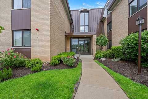 1103 N. Mill Street, Naperville, IL 60563