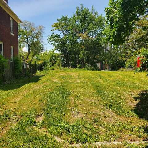 38 N. Long Avenue, Chicago, IL 60644