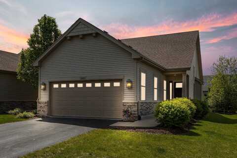 565 Sudbury Circle, Oswego, IL 60543