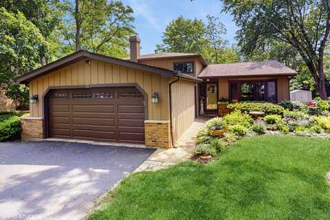 26W029 Hazel Lane, Wheaton, IL 60187