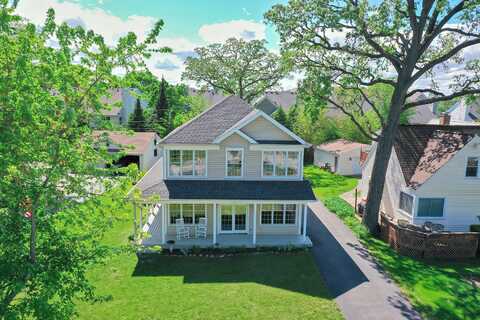 34017 N. Prospect Drive, Grayslake, IL 60030