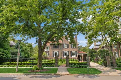 539 N. East Avenue, Oak Park, IL 60302