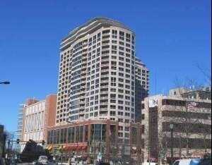 807 DAVIS Street, Evanston, IL 60201